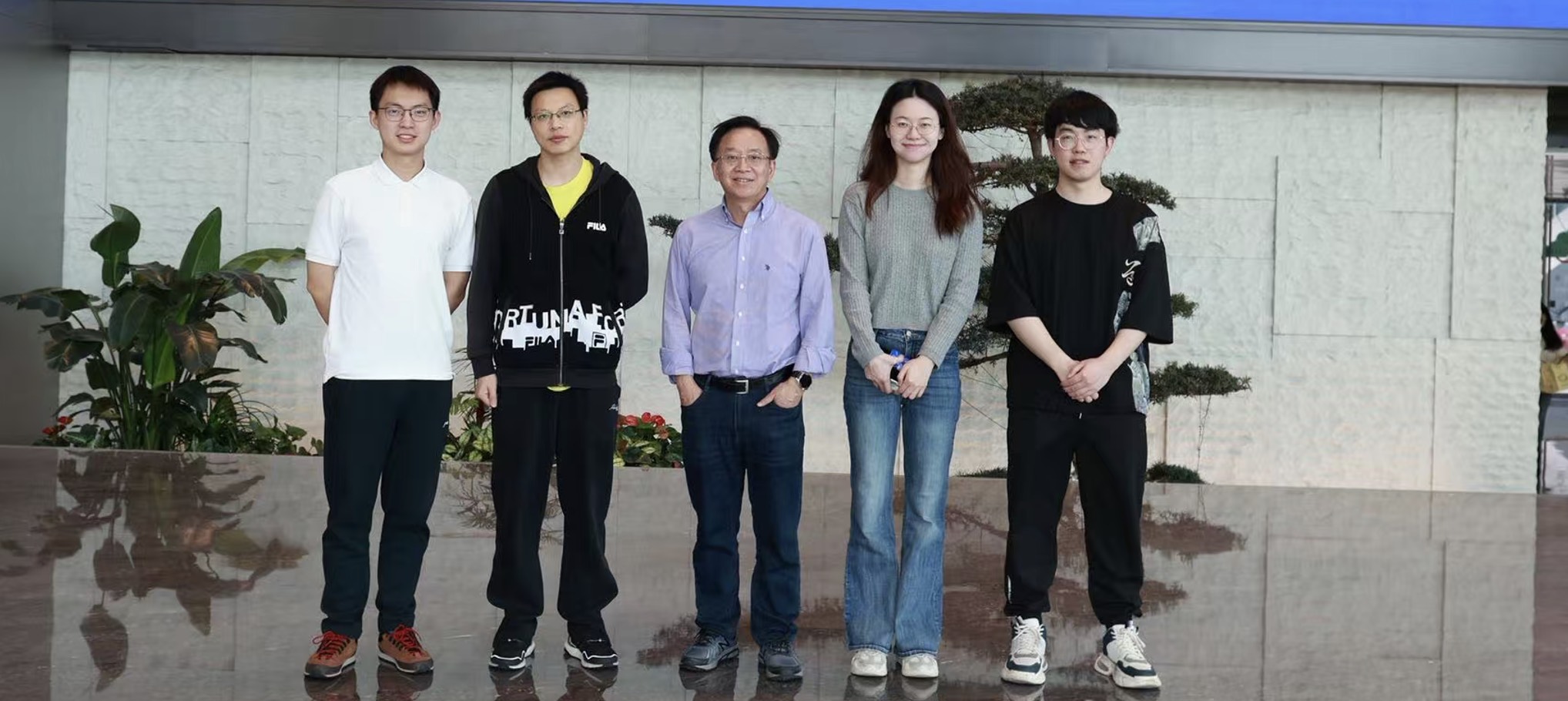 Fanlab Research Team Group Photo